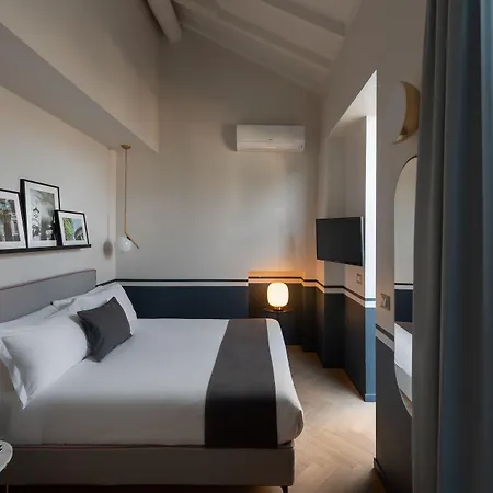 Velvet Grey Boutique Hotel-3